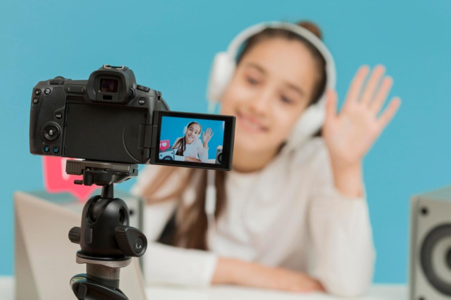 Professionelles Video-Editing Setup mit modernen Tools